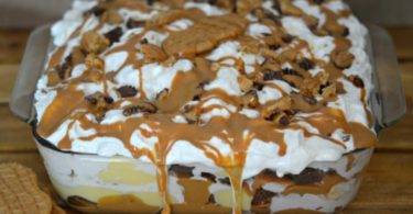 Peanut Butter Cool Whip Cookie Lasagna