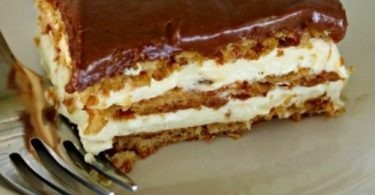 No Bake Eclair Cake Recipe