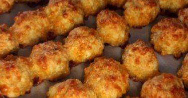 SPICY CHICKEN CHEESEBALLS