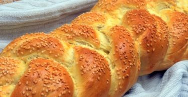 5 Easy-to-Make Exquisite Bread Recipes
