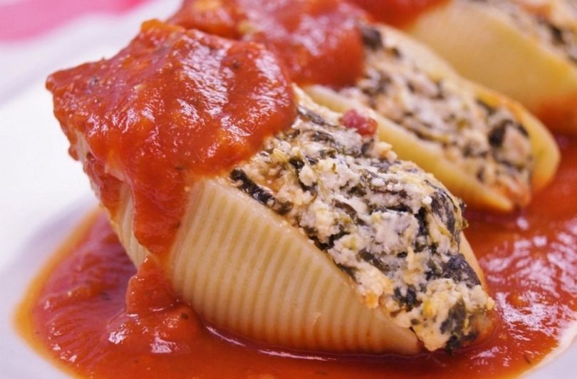 Spinach and Ricotta Stuffed Shells