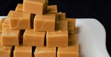 MICROWAVE SALTED CARAMEL FUDGE