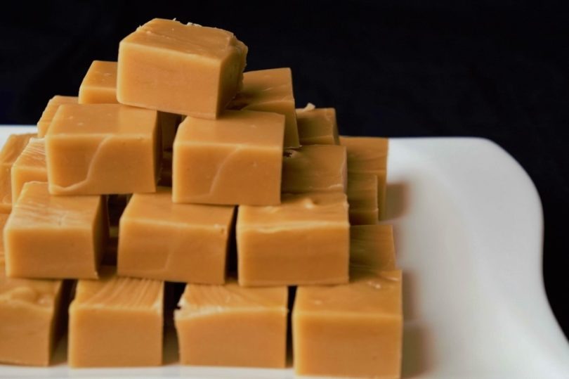 MICROWAVE SALTED CARAMEL FUDGE