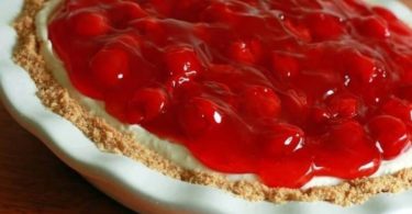 No-Bake Cherry Cheesecake