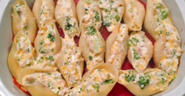 Chicken Broccoli Alfredo Stuffed Shells