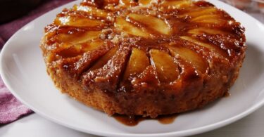 Apple Upside-Down Cake