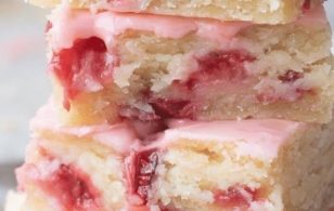 Easy Strawberry & Lemon Blondies