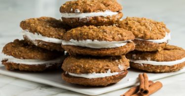 Molasses Cream Pie Cookies