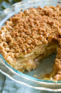 Cinnamon Crumble Apple Pie – Easy Recipes