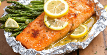 Baked Salmon in Foil with Asparagus and Lemon Garlic Butter Sauce