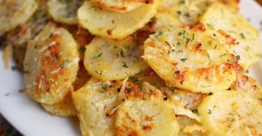 MINI BAKED PARMESAN POTATO ROUNDS