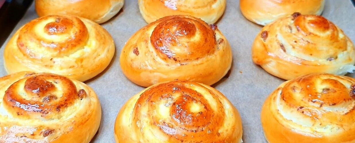 Soft Custard Rolls