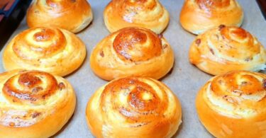 Soft Custard Rolls