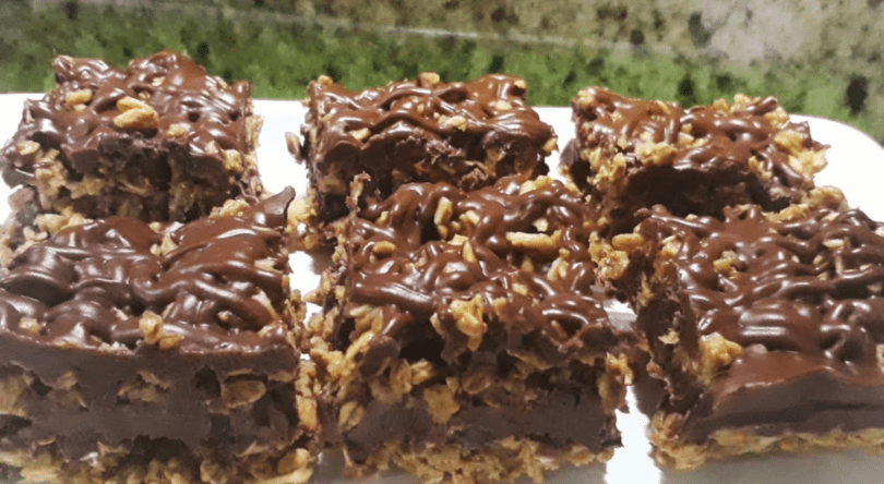 Chocolate Oat Bars