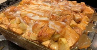 Indulge in the delightful combination of caramel, apple, and cinnamon with the Caramel Apple Cinnamon Lasagna Roll. This playful and delicious dessert, reminiscent of apple caramel pie and cinnamon rolls, is a sweet treat perfect for fall. Discover a delightful twist on the classic apple pie and enjoy the layers of flavors in this irresistible creation.