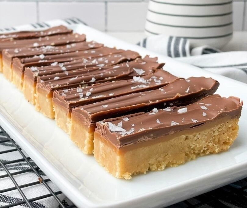 Millionaire shortbread bars