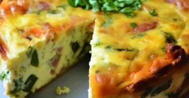 SLOW COOKER BEEF AND CHEESE QUICHE