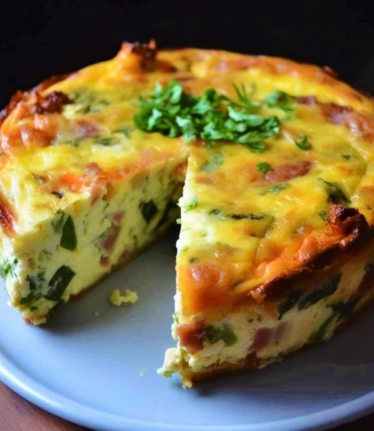 SLOW COOKER BEEF AND CHEESE QUICHE
