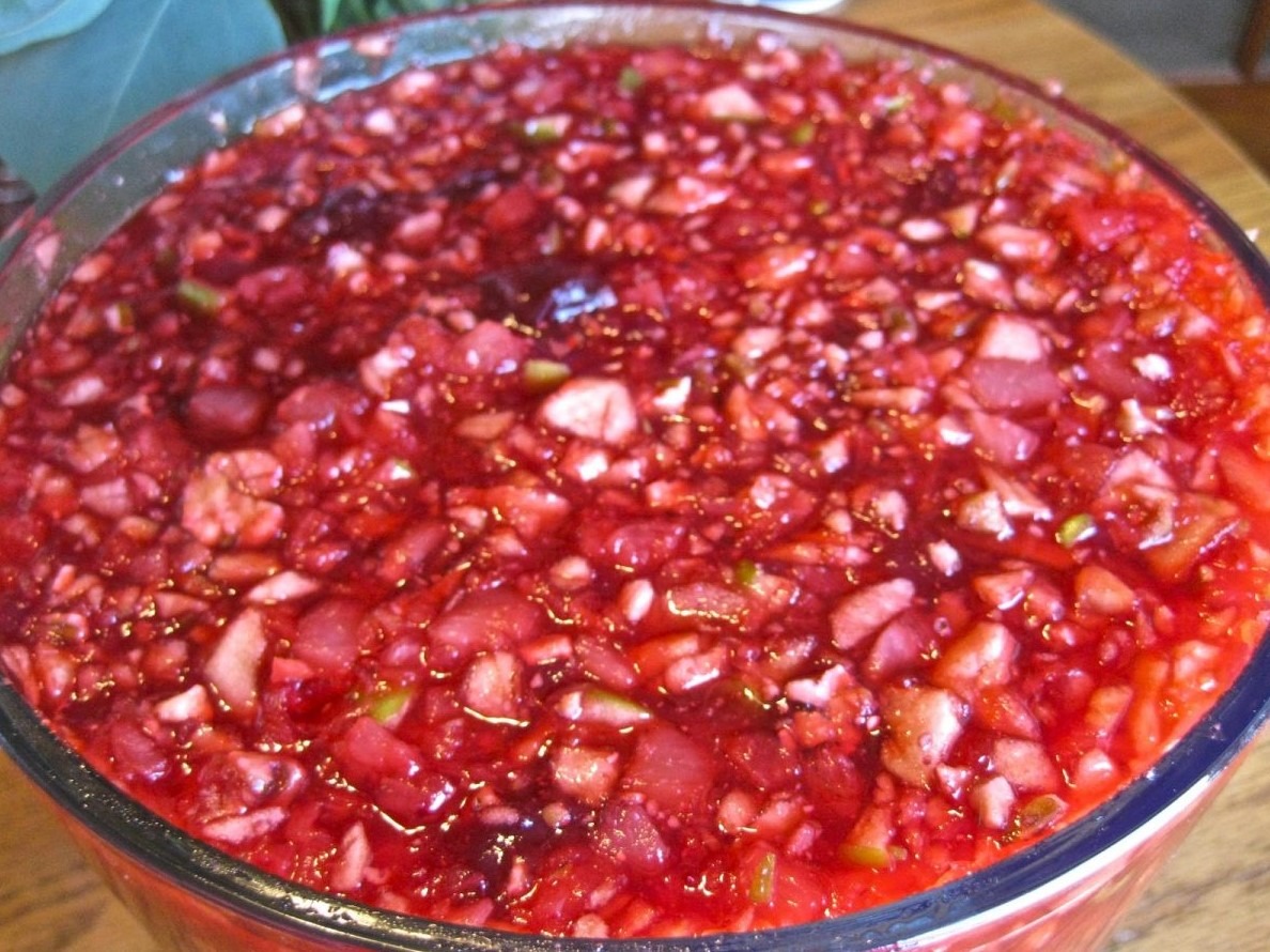 Celebrate the nostalgic charm of Grandma's Cranberry Salad at your family's holiday get-togethers.