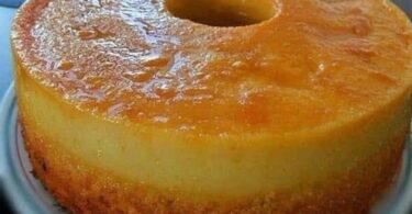 Orange cake Ingredients: 1. 200 g butter at room temperature 2. 200 g sugar 3. 4 eggs 4. 200 g wheat flour 5.1 teaspoon baking powder 6. Grated zest of 2 oranges 7. 100 ml orange juice 8. 1 teaspoon vanilla essence (optional) Icing (optional): 1. 150 g powdered sugar 2.3-4 tbsp orange juice Preparation: 1. Prepare the dough: 1. Preheat the oven to 180°C (350°F). 2. In a large bowl, beat butter and sugar until smooth and creamy. 3. Add the eggs one at a time, beating well after each addition. 4. Add orange zest and vanilla essence (if using). 5.Sift flour and baking powder into the resulting mixture and mix carefully. 6. Add the orange juice and stir until a homogeneous mass is formed. 7. Pour the mixture into a buttered and floured mold. 8. Bake for 30 to 35 minutes or until a toothpick inserted into the center comes out clean. 9. Allow to cool in the tin for a few minutes and then leave to cool completely on a wire rack. 2.Glaze (if you want): 1. Mix the powdered sugar with the orange juice until a smooth, free-flowing mixture is formed. 2. Pour the icing over the cooled cake.