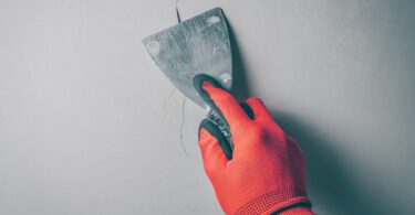 How to repair Cracks and Fissures in Walls