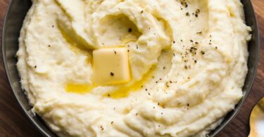 Creamy and Flavorful Mashed Potatoes