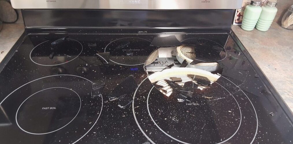 9 Dangerous Glass Stovetop Habits You Should Never Do