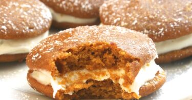 Pumpkin Whoopie Pies